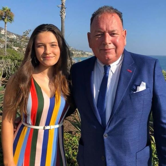 Meet your Posher, Mark - Picture 1 of 1